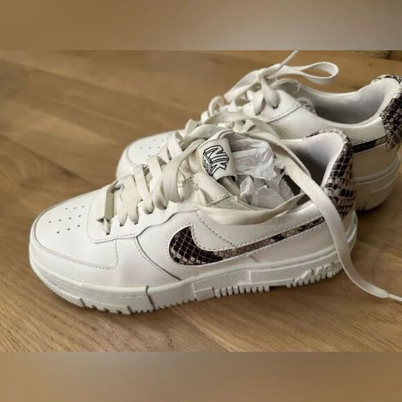 Nike Air Force 1 Low Pixel SE - Picture 5 of 8